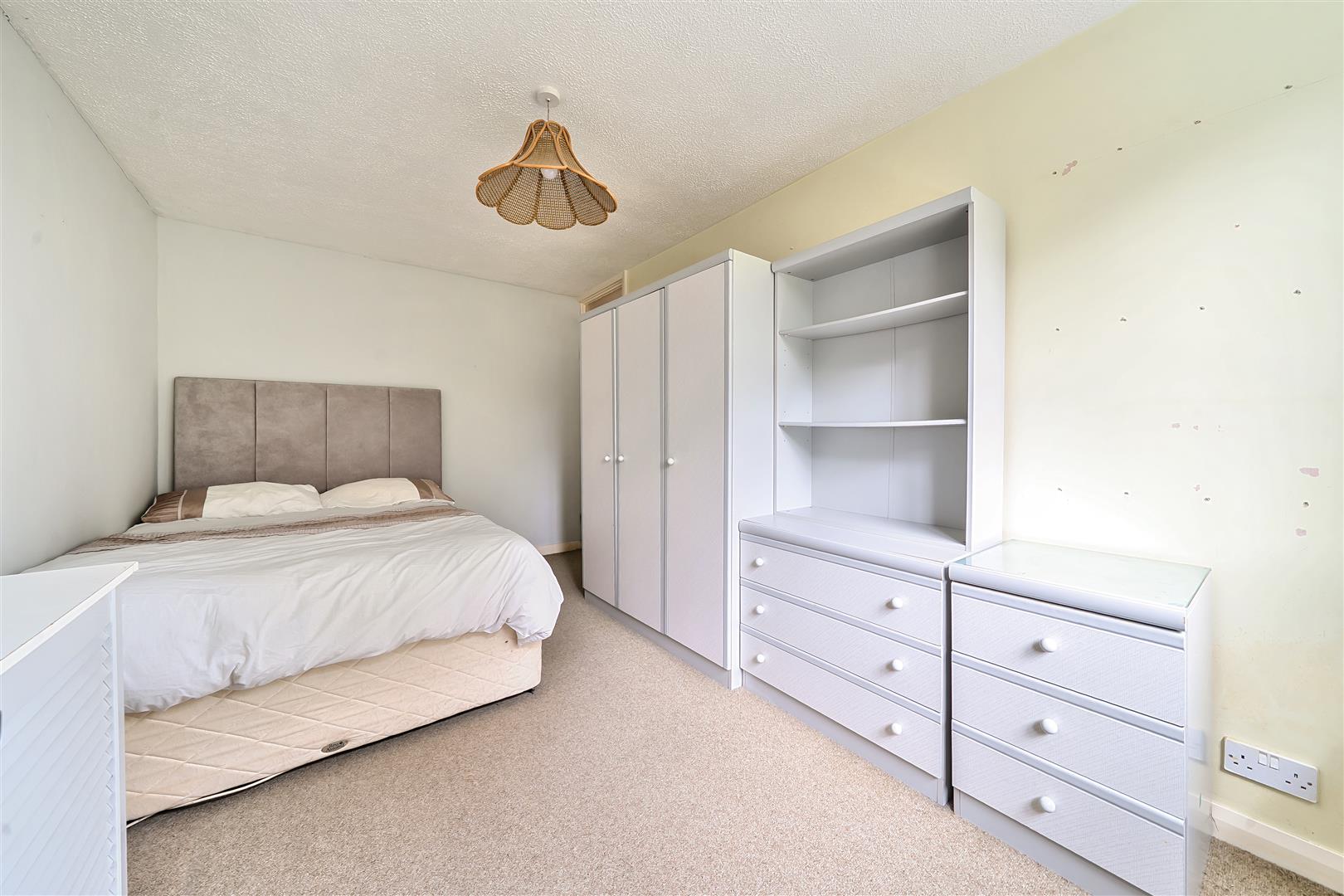 Christopher Rise, Pontlliw, Swansea, SA4 9EN